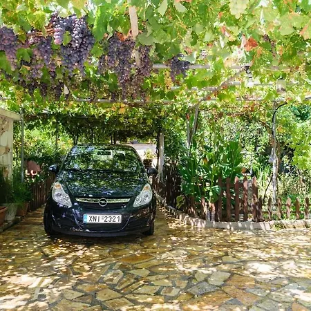 Dimitris's Holiday home *